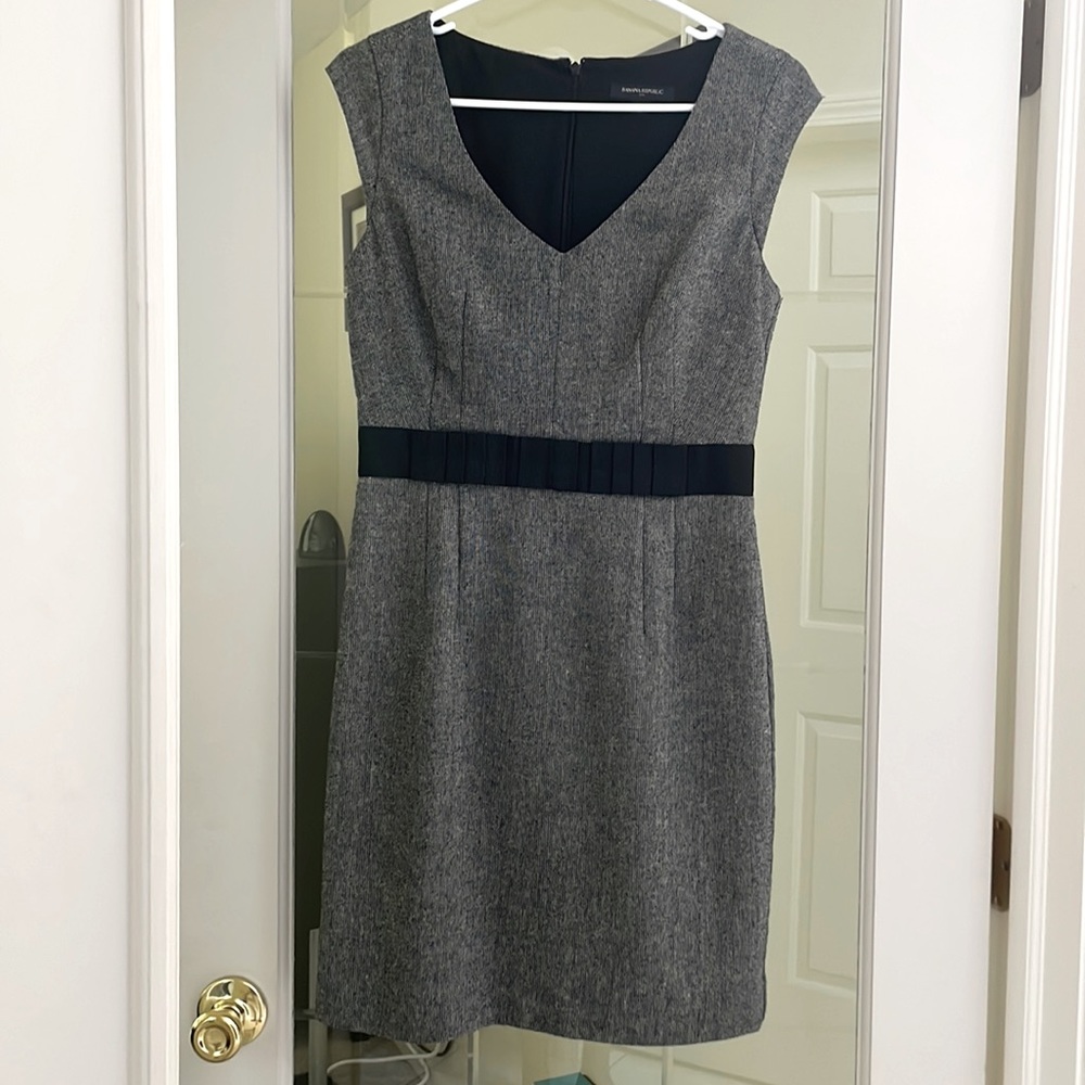 BANANA REPUBLIC tweed gray wool blend chic sheath dress